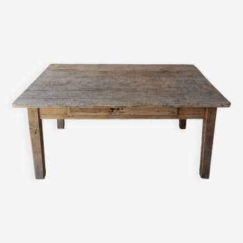 Table basse de ferme