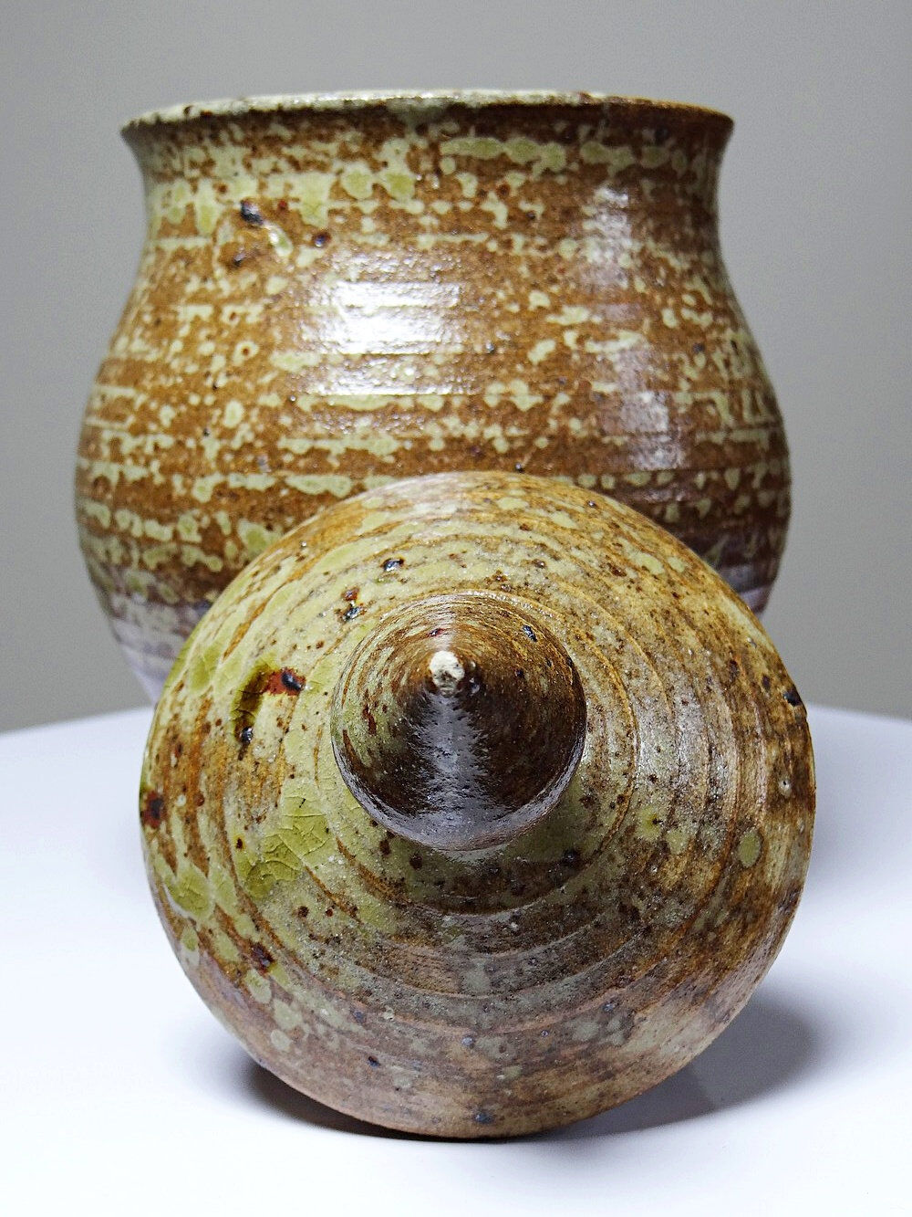 Boîte en grès pyrité émaillé chic et rustique vintage années 50-60