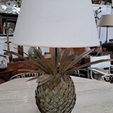 Pineapple lamp