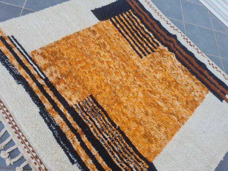 Large Beni Ourine rug 350cm x 250cm