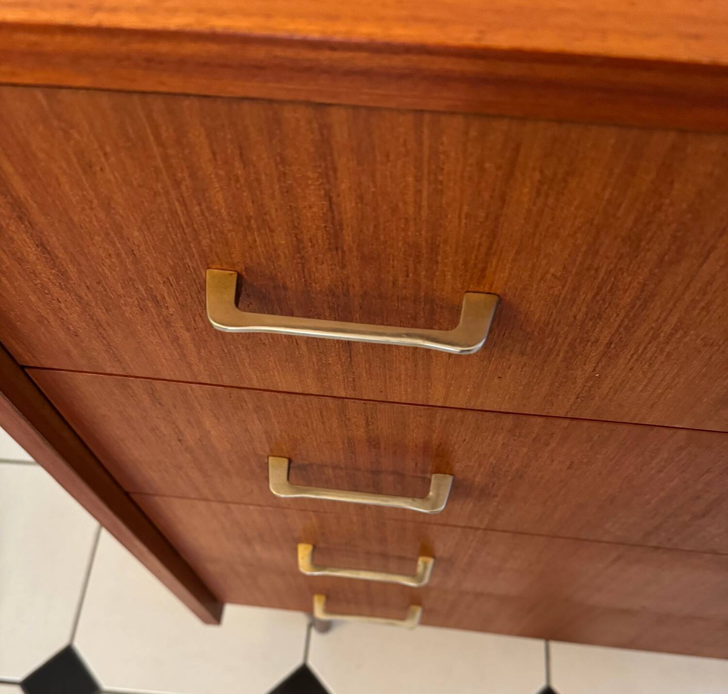 Vintage Scandinavian chest of drawers