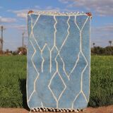 Beni Ouarain Berber rug in glacier blue with relief patterns - 152 x 100 cm