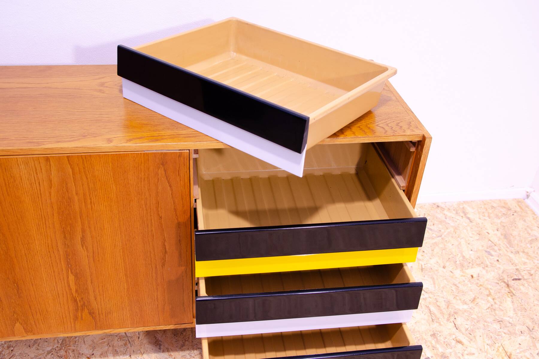 Mid Century U-460 sideboard by Jiří Jiroutek for Interiér Praha, Czechoslovakia