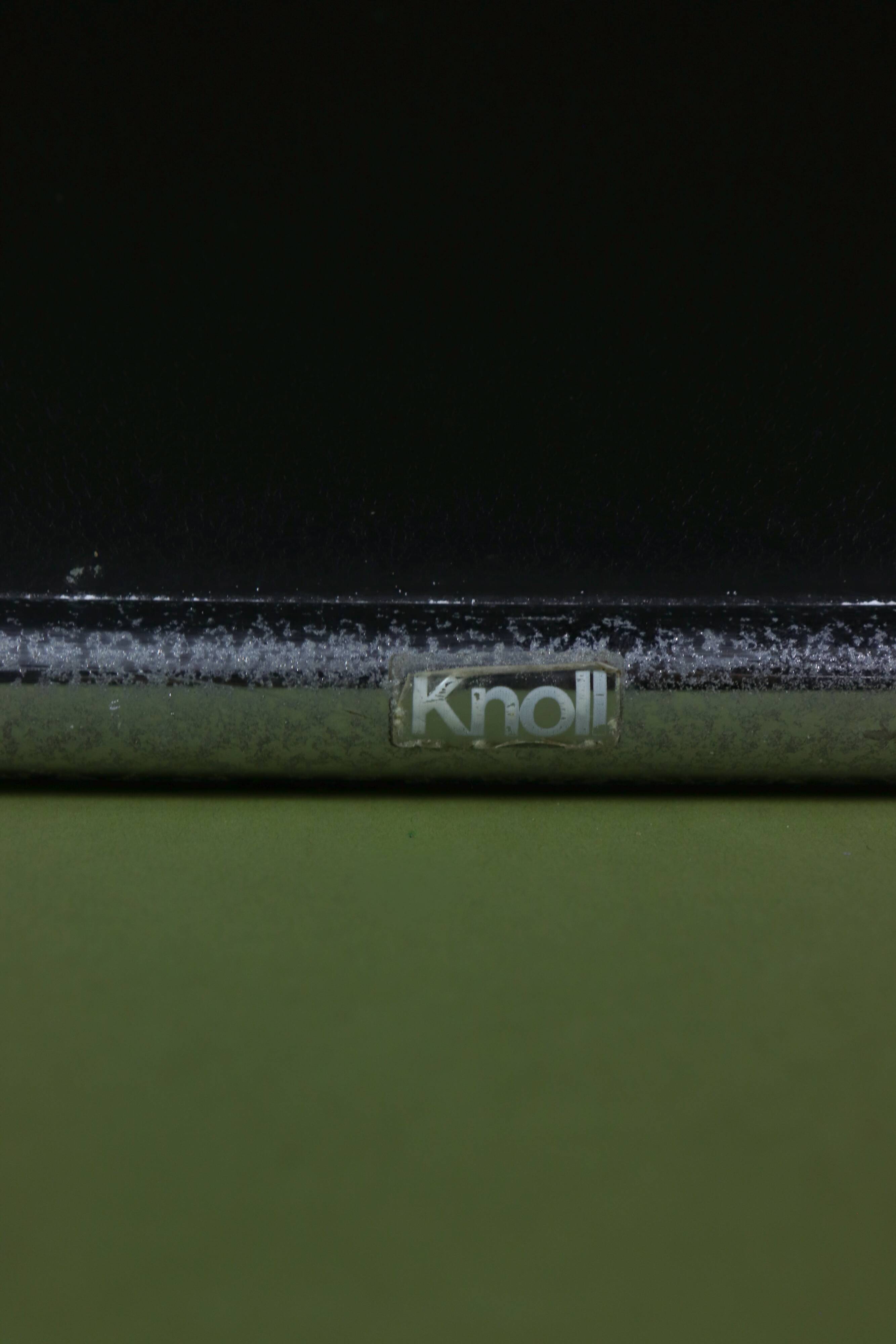 Executive Chair Charles Pollock Knoll first edition 1965