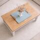 Table basse vintage en bois – esprit campagne chic.