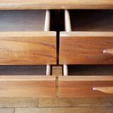 Teak sideboard of the Austinsuite house