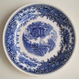 Assiette plate en faïence, Royal Sphinx Maastricht "Cambridge"