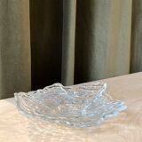 Empty glass pocket