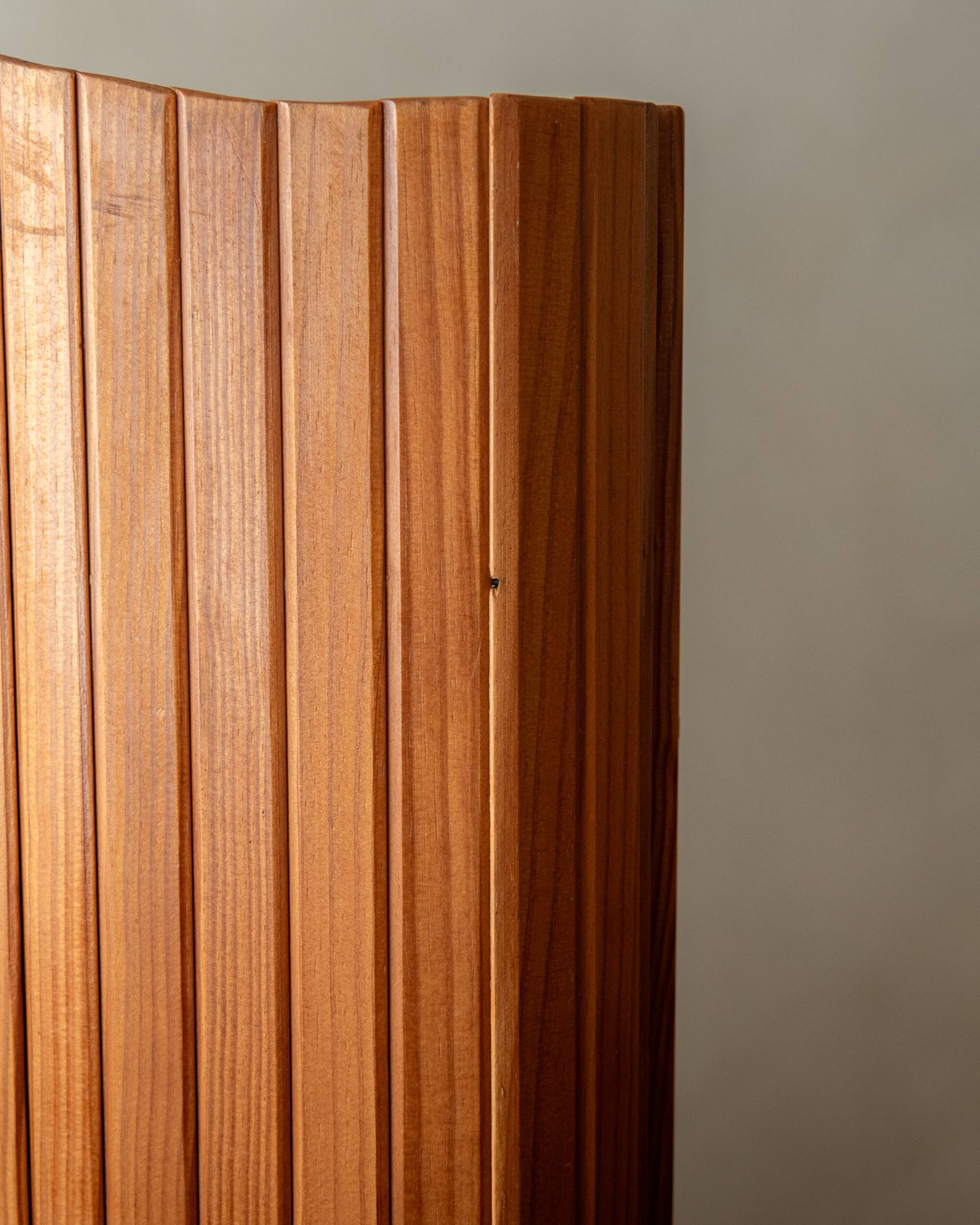 Vintage Art Deco Pine Tambour Room Divider by Jomain Baumann, 1930s