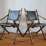 Paire de chaises pliantes safari  en cuir 1970-80