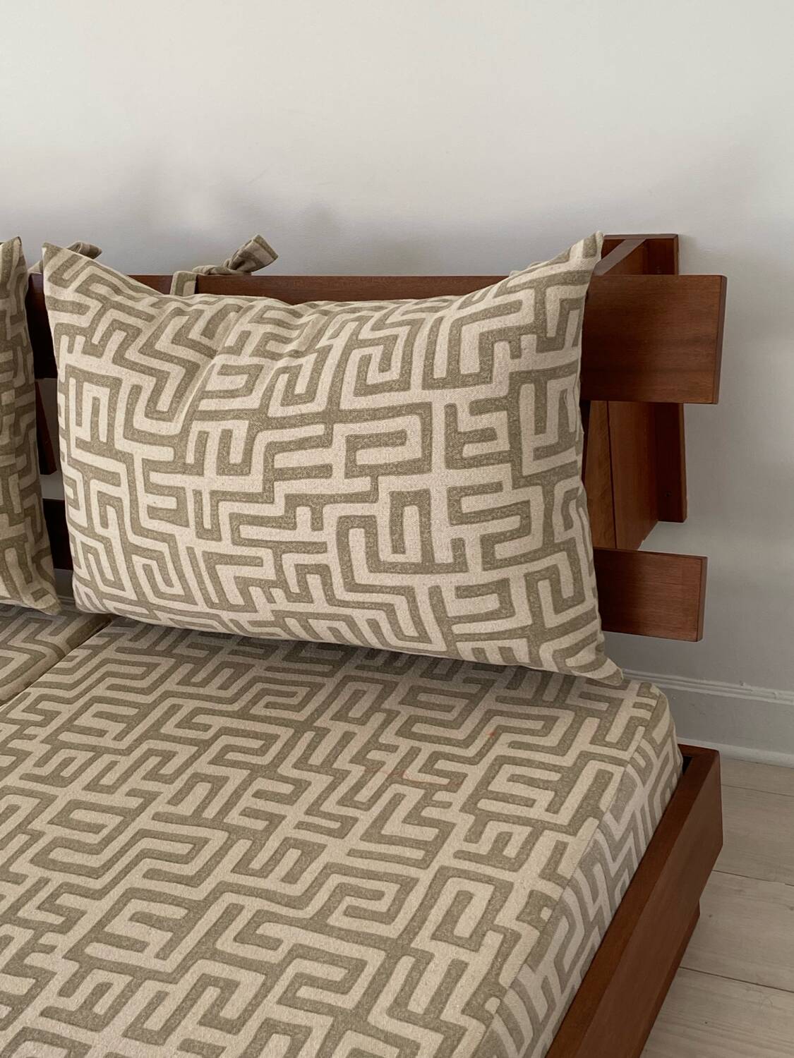 Banquette murale années 1970