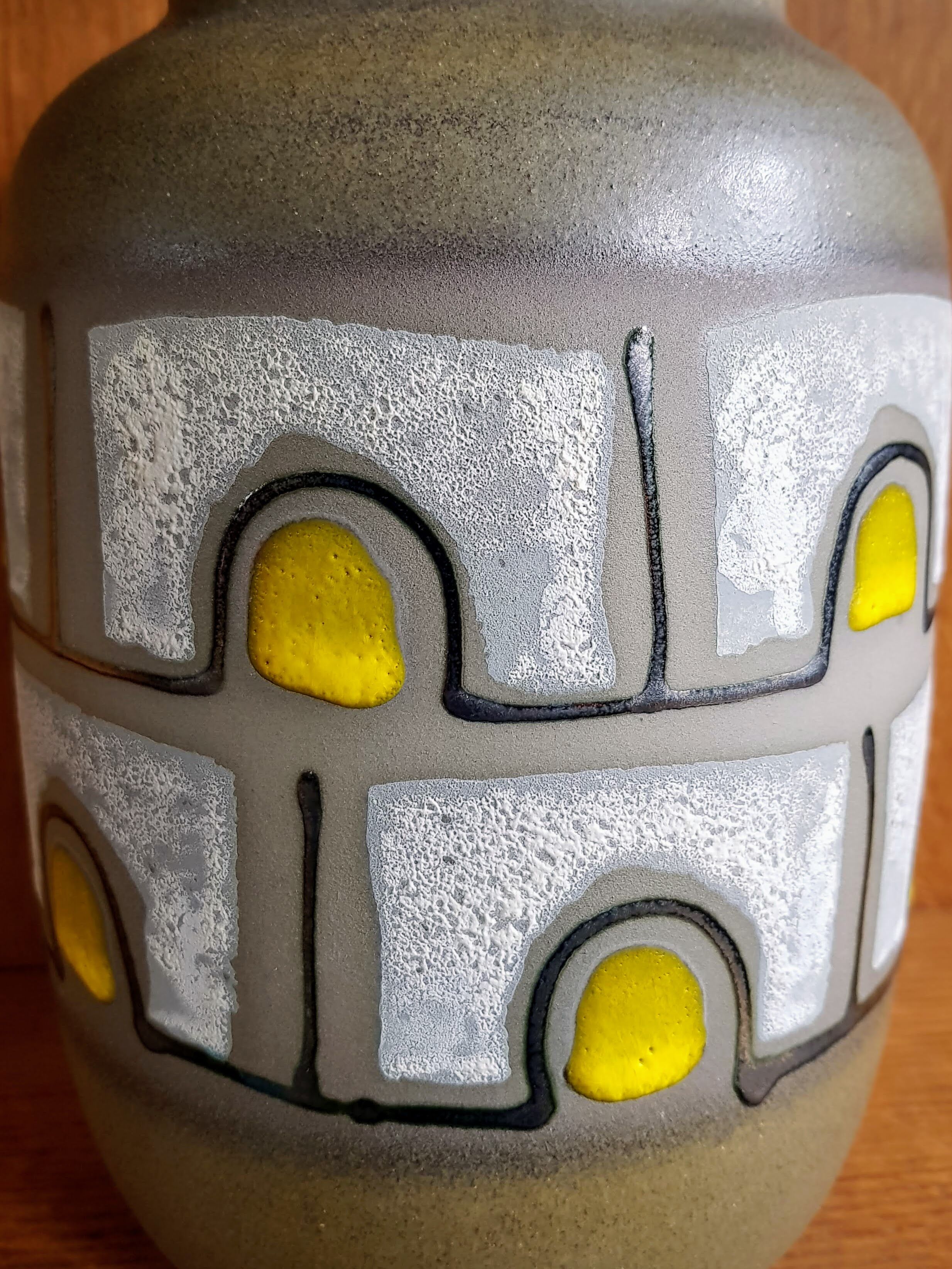 Vintage Ceramic Vase with White and Yellow Pattern - 1960s - Mid-Century Modern - Austria