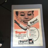 Vintage advertising to frame signal