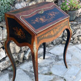 Napoleon III style slope desk