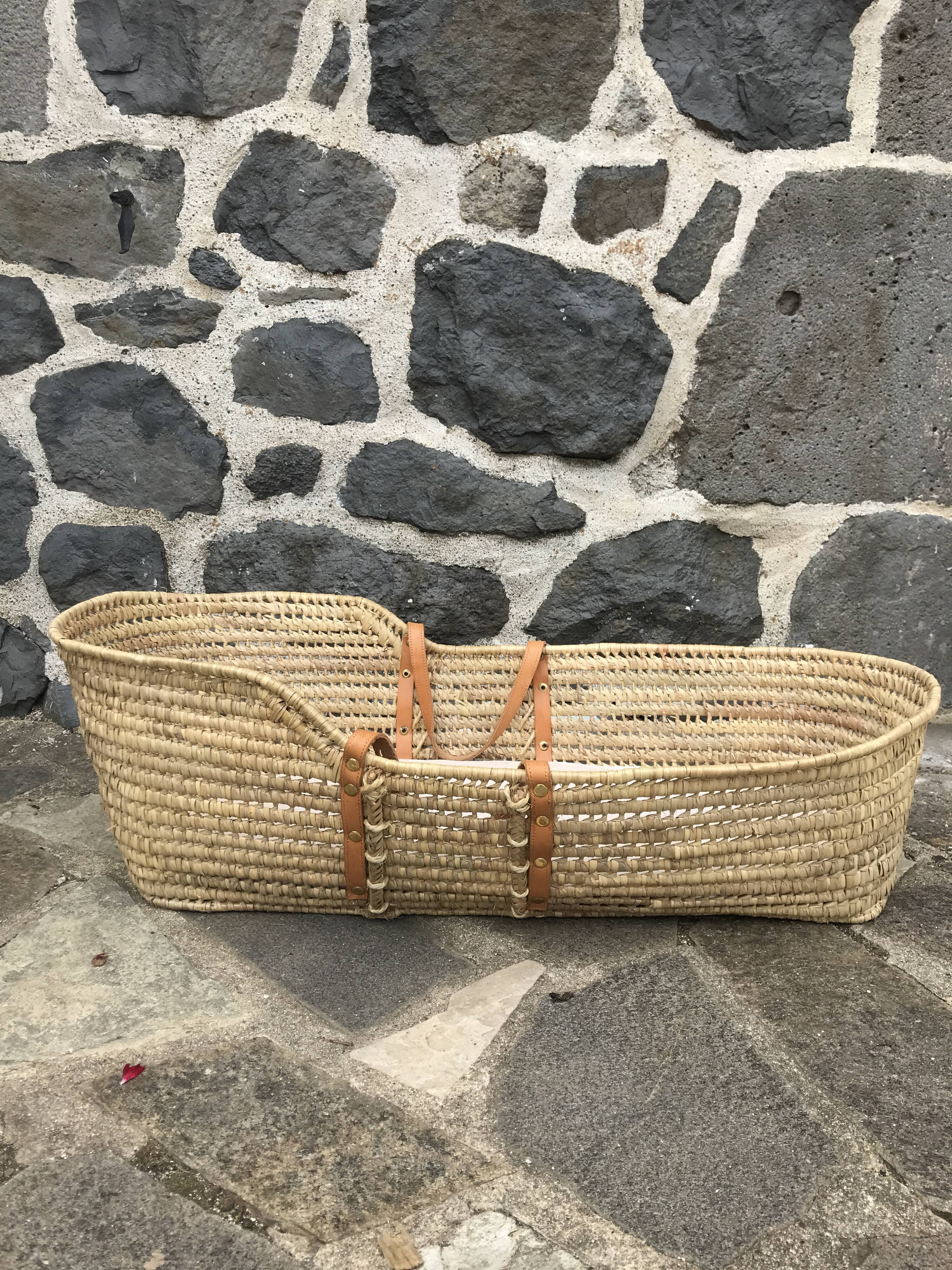 Straw basket