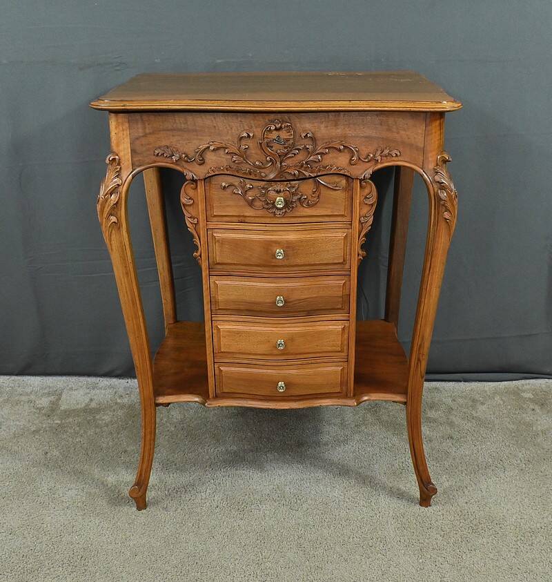 Walnut Coffee Table, Louis XV Style – Early 20th Century