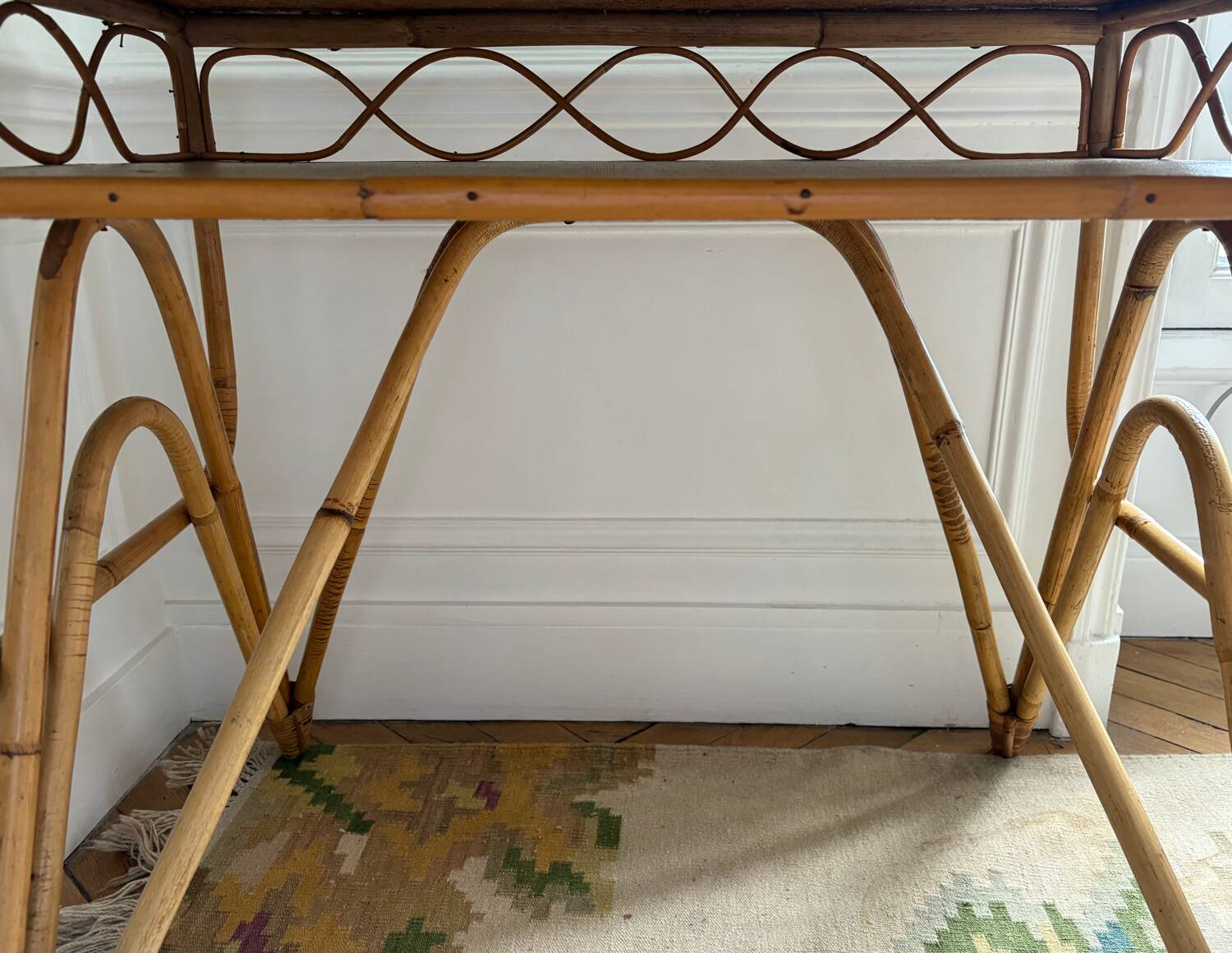 Vintage desk in rattan and bamboo from the 50s/60s.