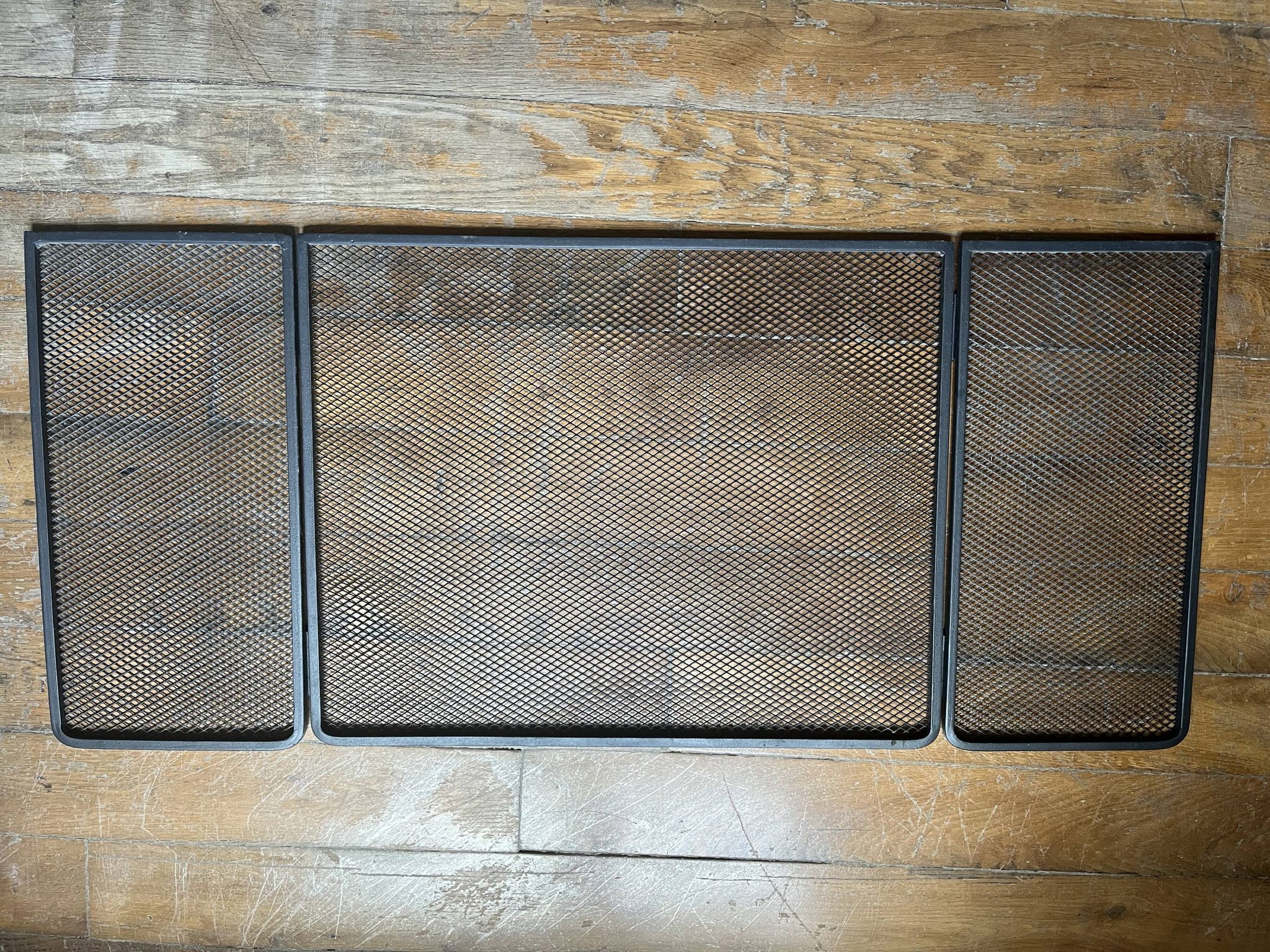 Fireplace screen