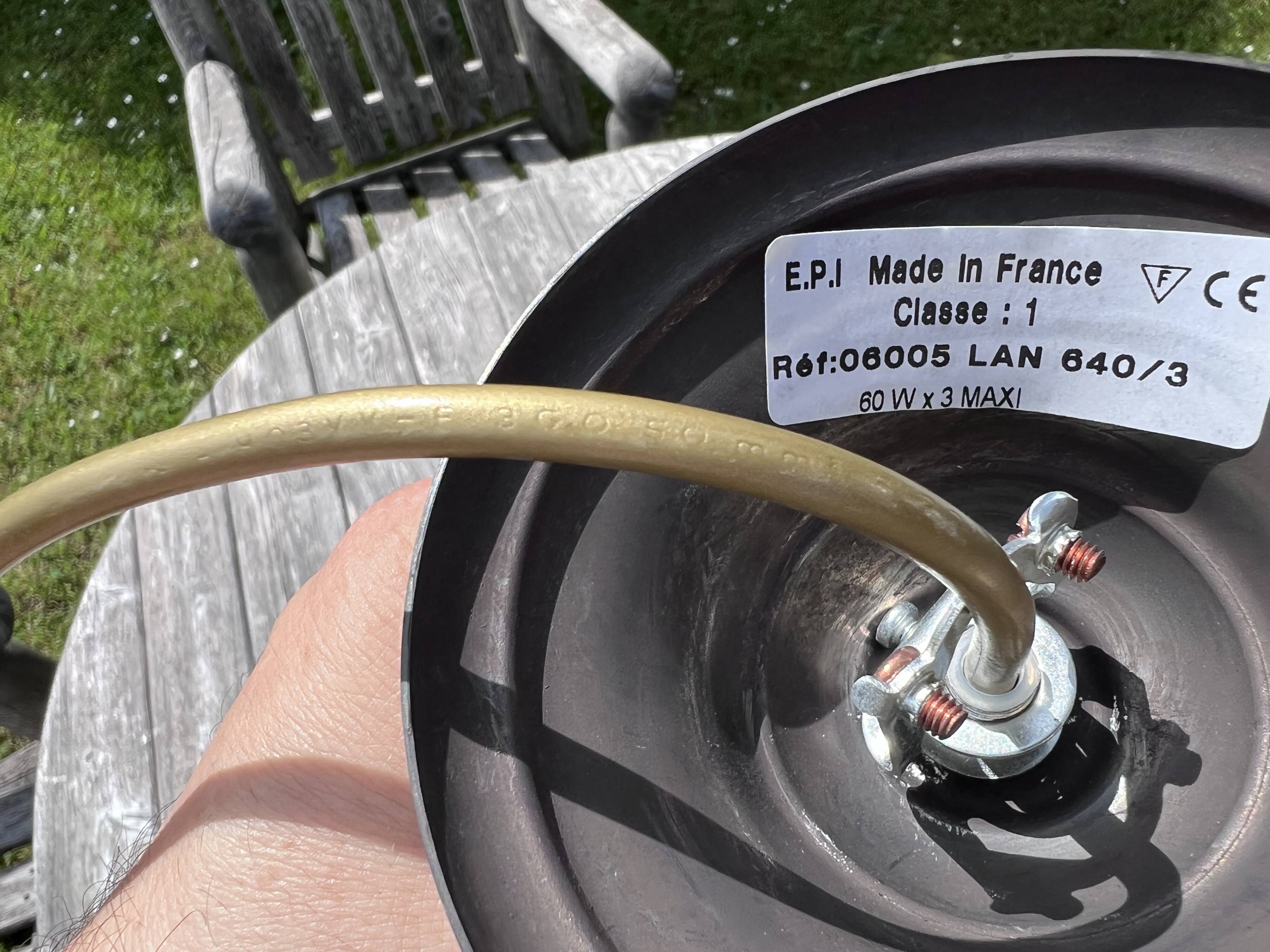 Antique suspended lantern PPE