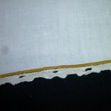 Hand embroidered linen nape 1.95 x 1.70 m