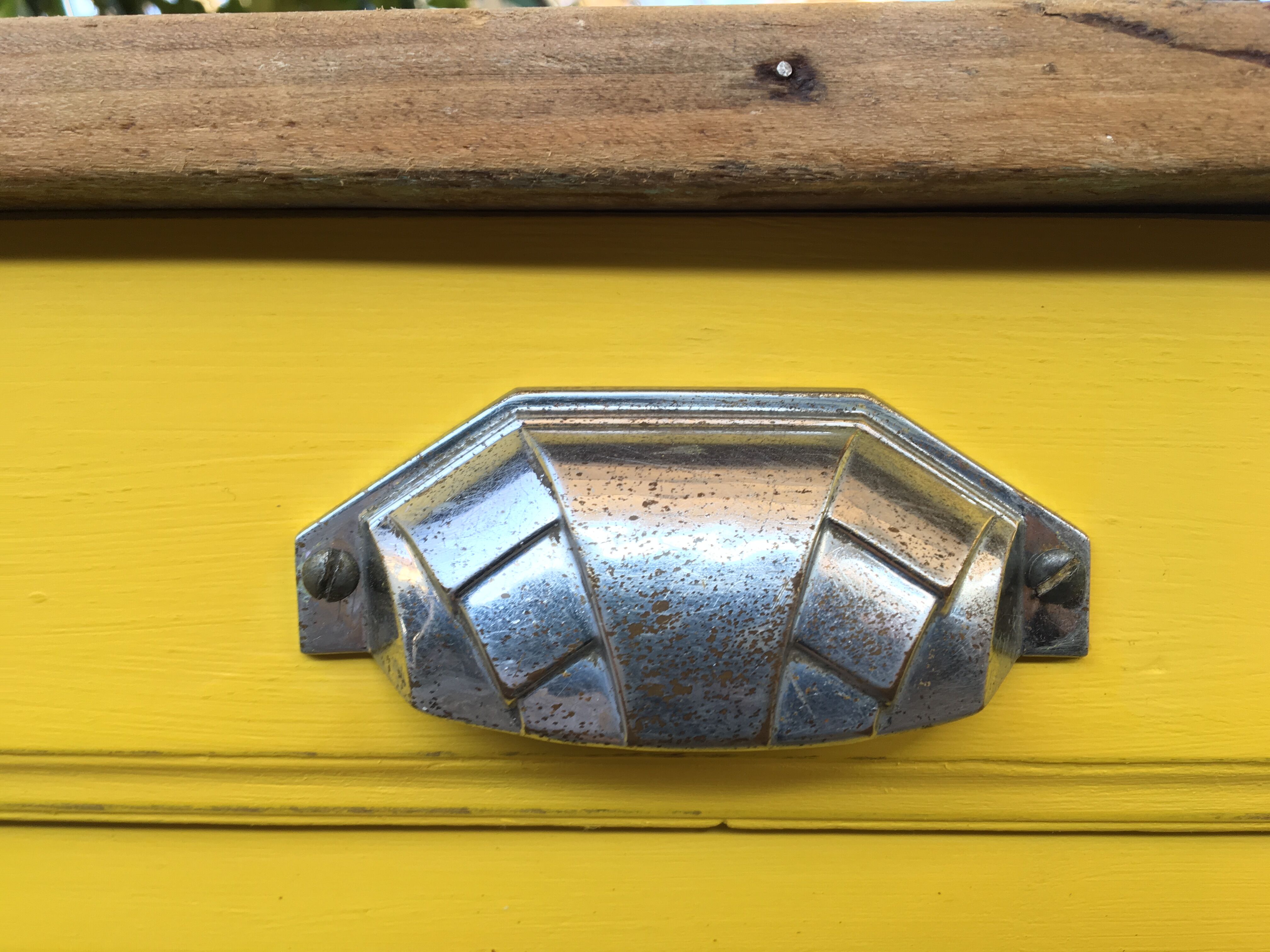 Former parisian buffet