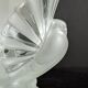 Vase aux ''colombes'' opalescent Art Déco