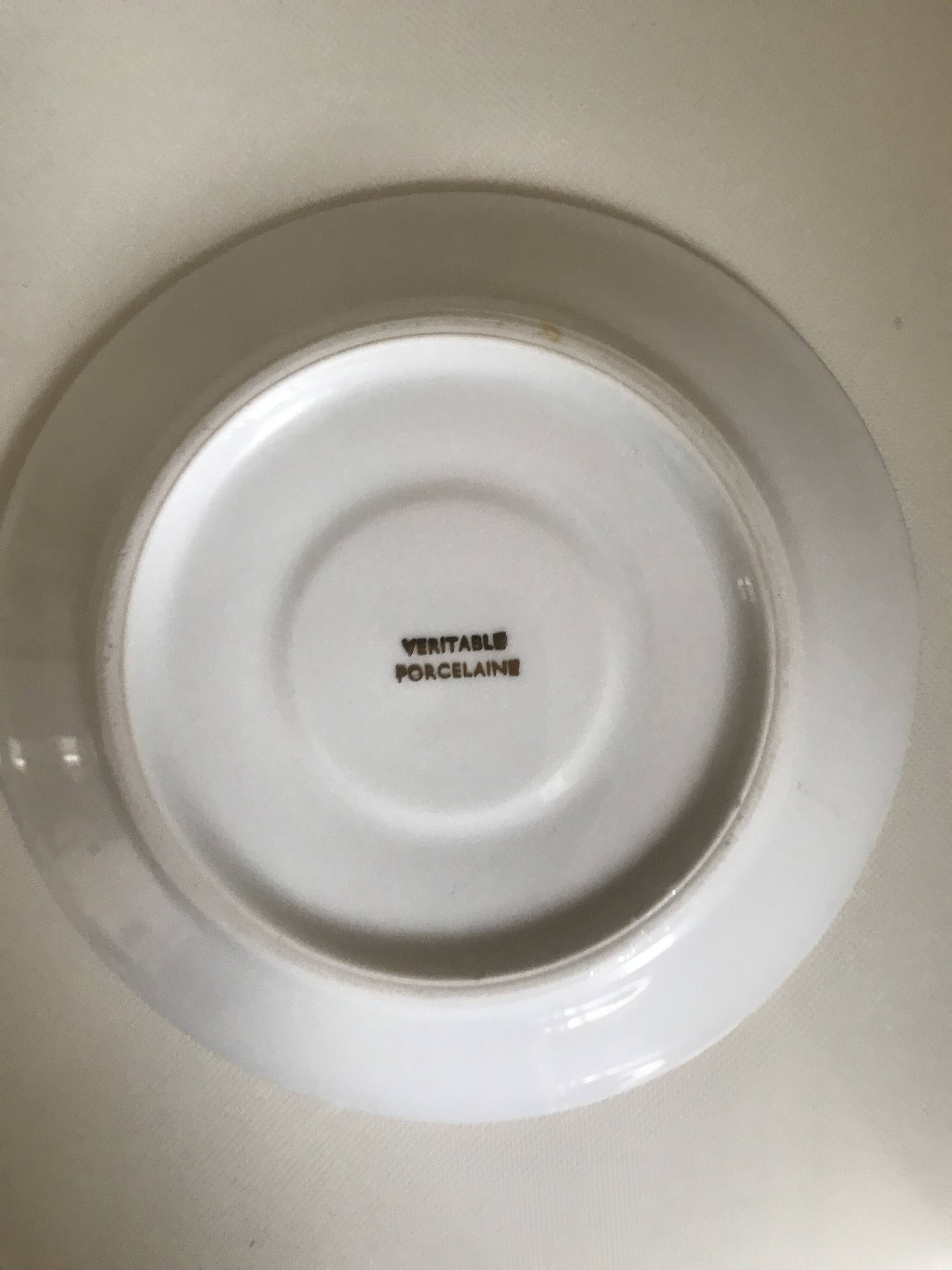Porcelain cup