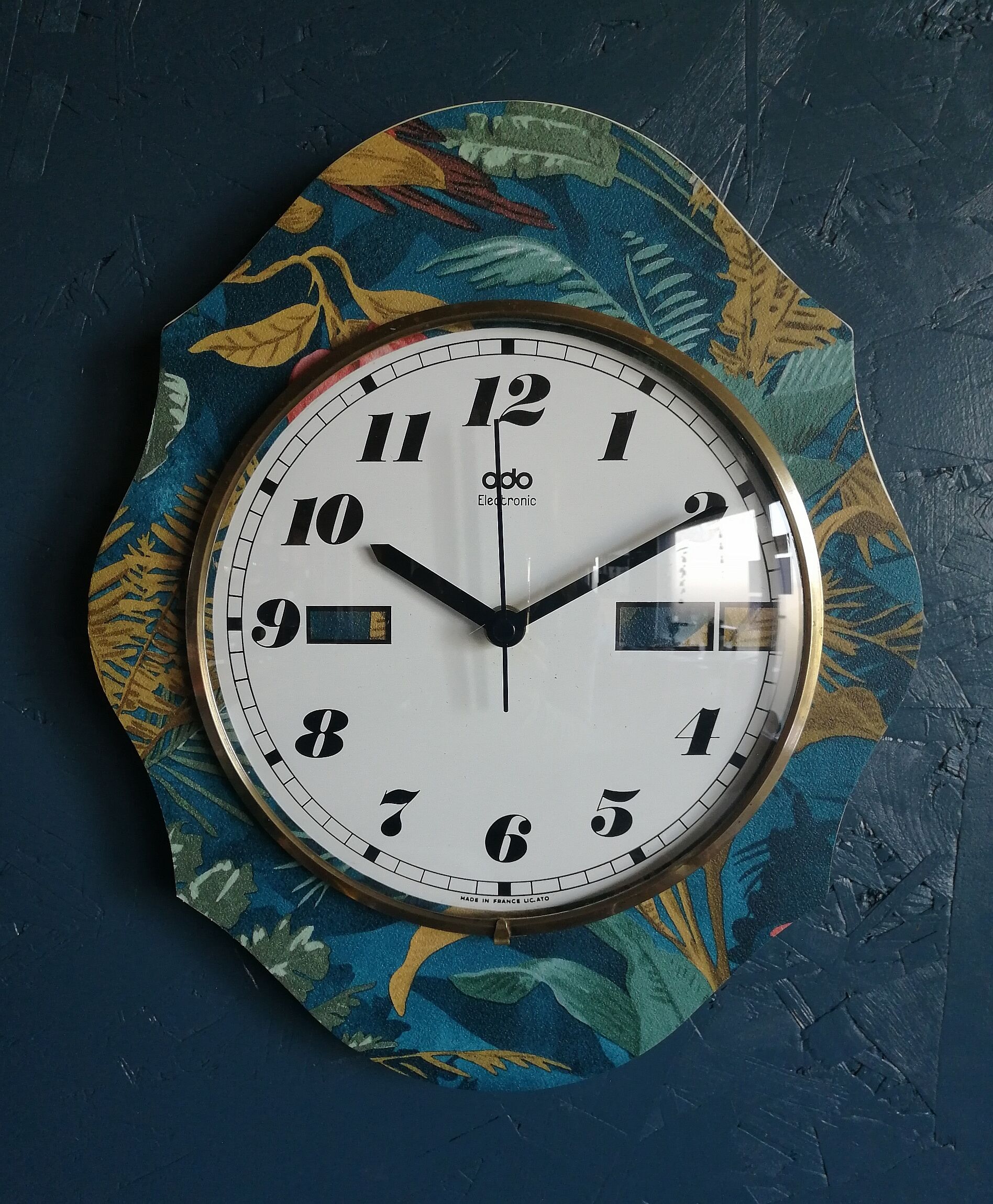 Vintage clock, "Odo" wall clock