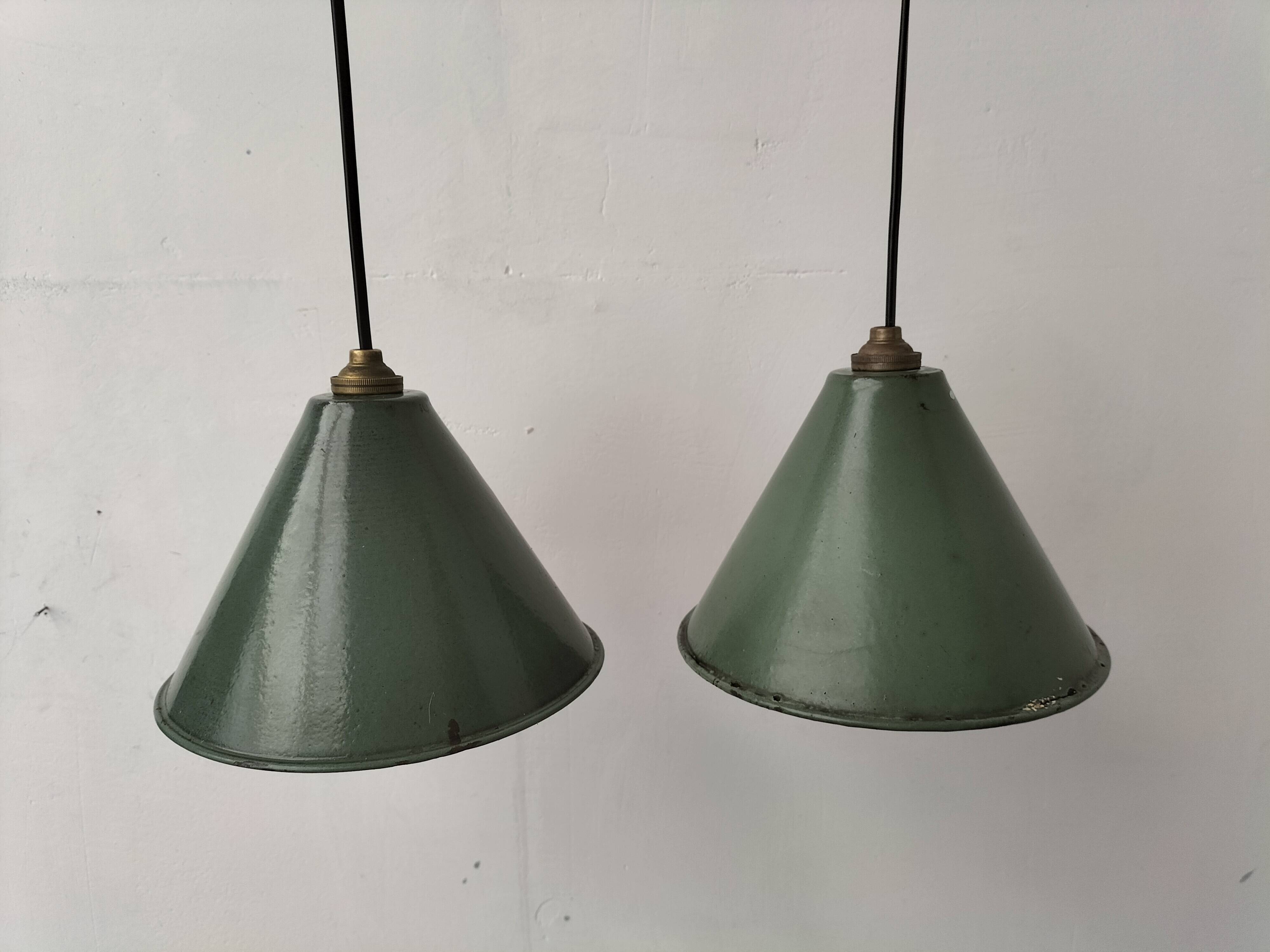 Enamelled sheet metal cone pendants