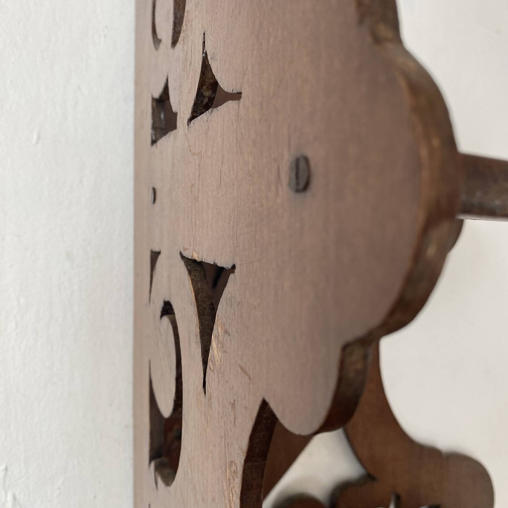 antique corner shelf in openwork wood with 3 shelves
