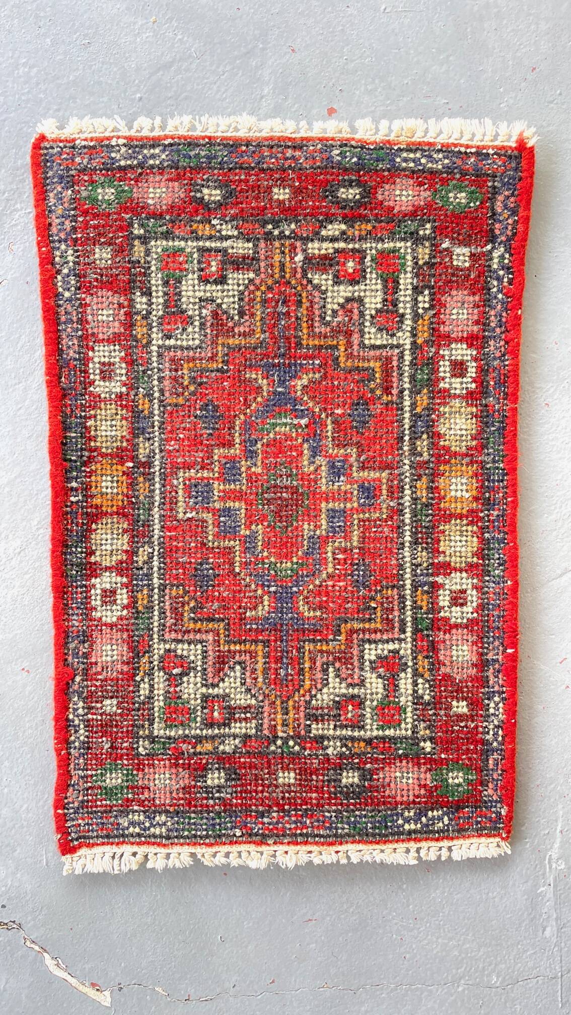 tapis velouré oriental vintage - 40cm x 62cm