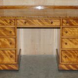 Victorian pedestal desk by Morris & Co circa 1880 in satinwood.