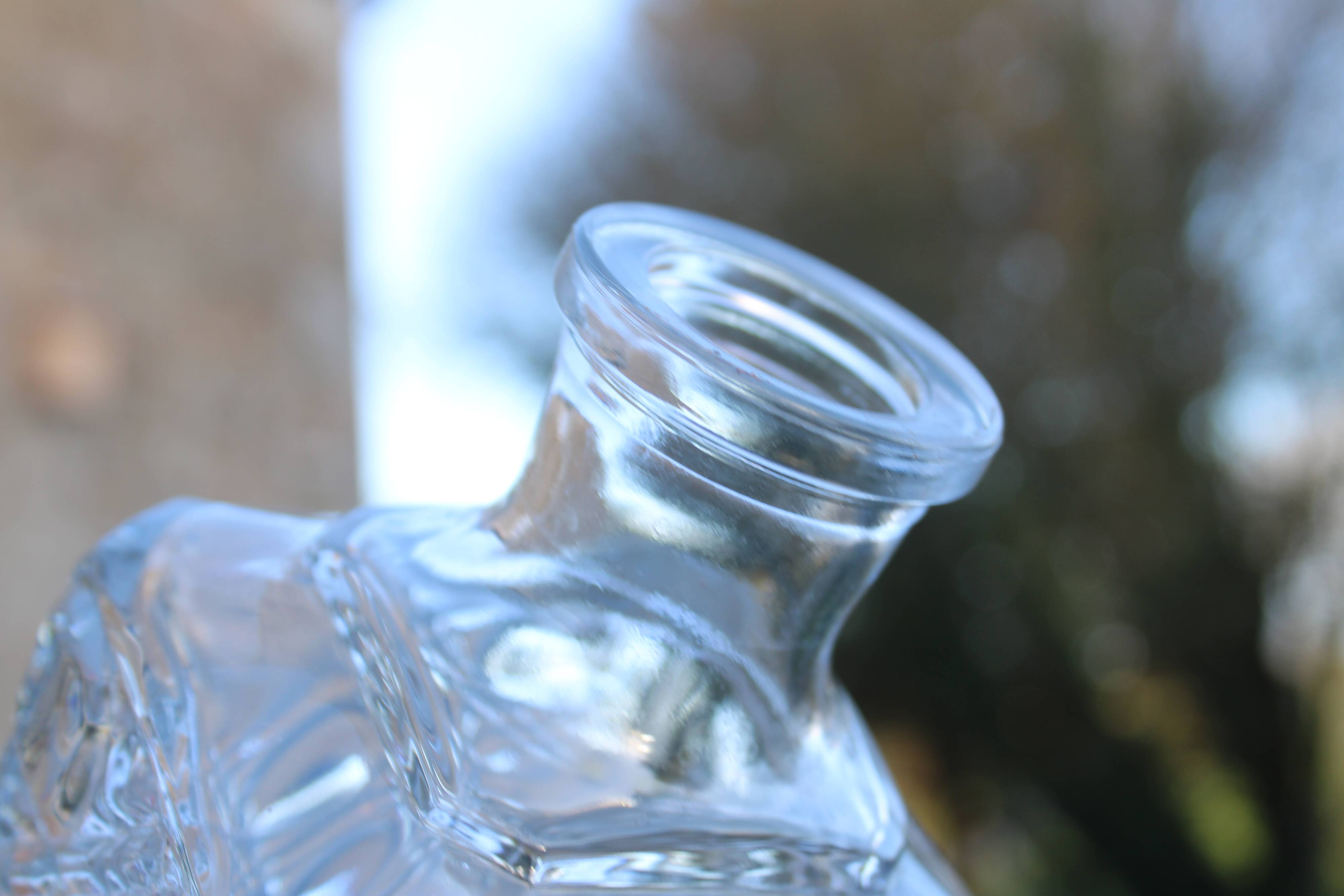 Carafe en Cristal d’Arques – Décanteur verre taillé géométrique