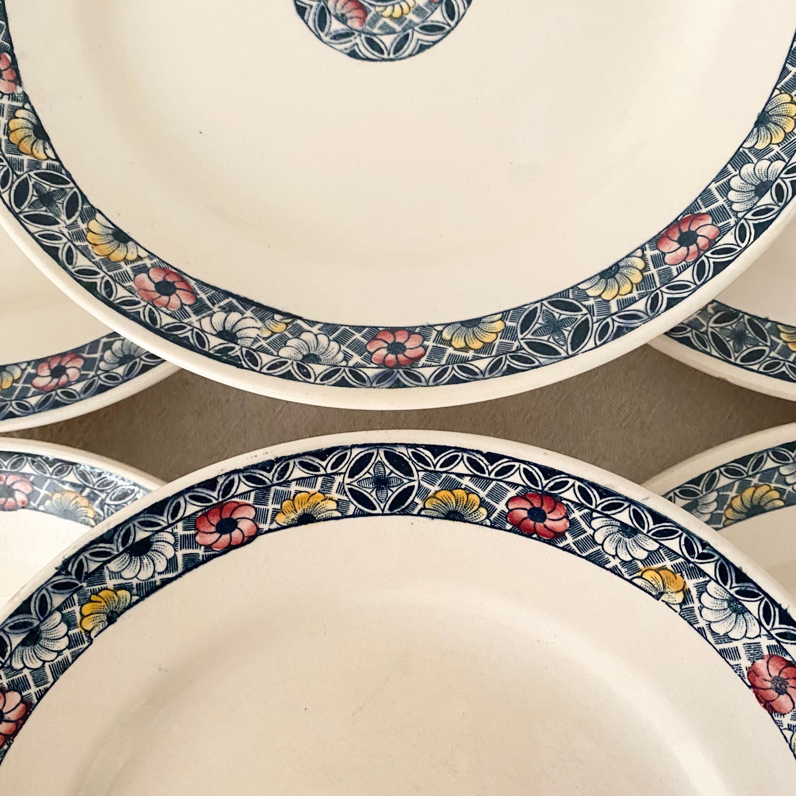 Lot of dessert plates "terre de fer"