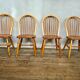 Série de 4 chaises en pin 1970