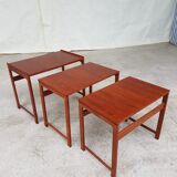 Tables gigognes en teck danois du milieu du siècle