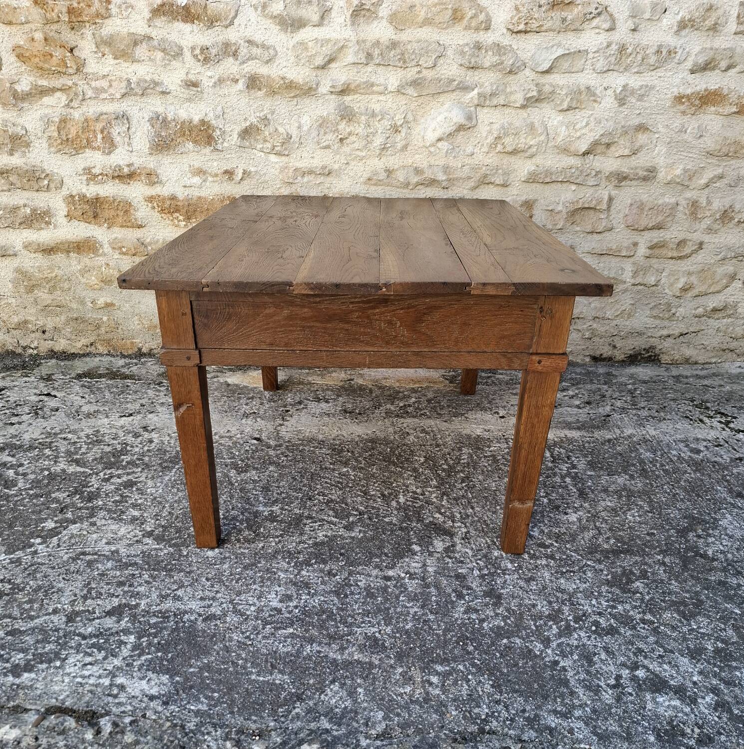 Table basse en chêne