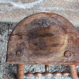 Lot 3 rustic tripod stools in turned wood