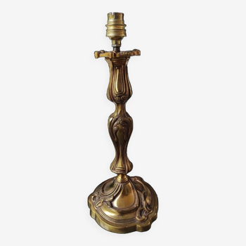Pied de Lampe Antique/Style Rocaille/Baroque/Louis XV. En bronze doré. XIXème. Haut 38 cm
