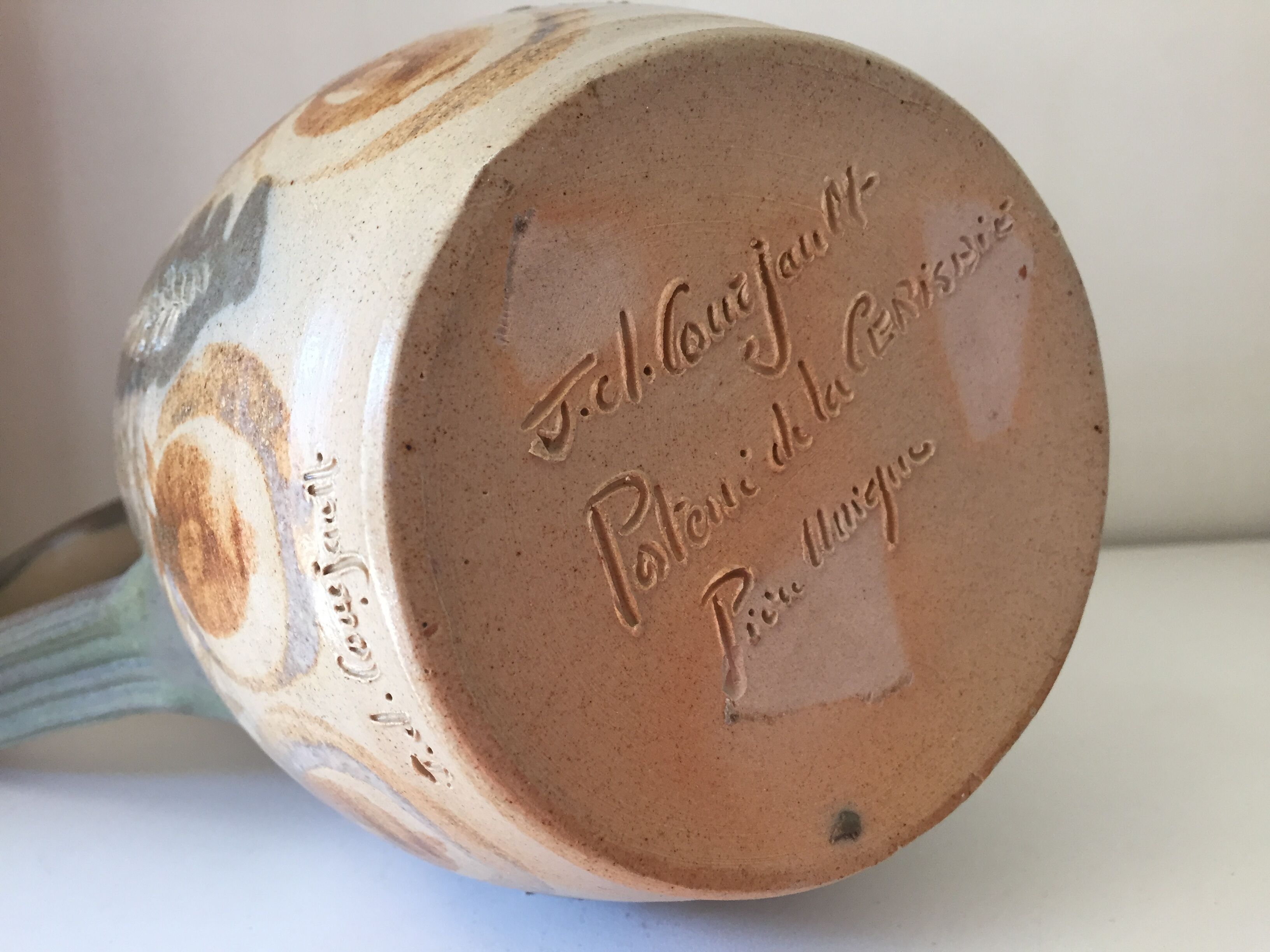 Great pitcher Jean-Claude Courjault La Cerisaie