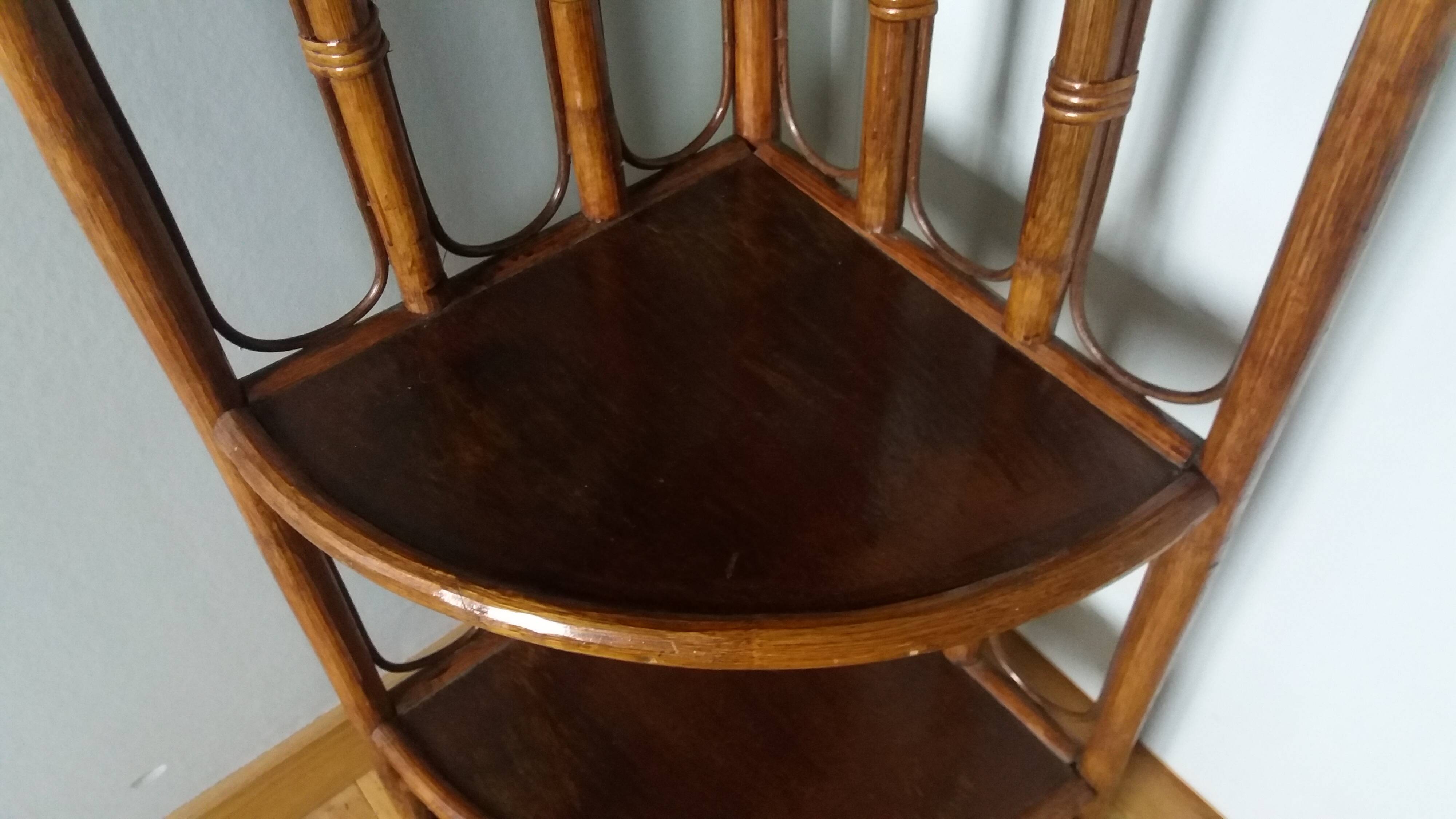 Corner shelf, corner unit, in wicker and wood