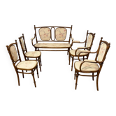 Thonnet-style bistro lounge