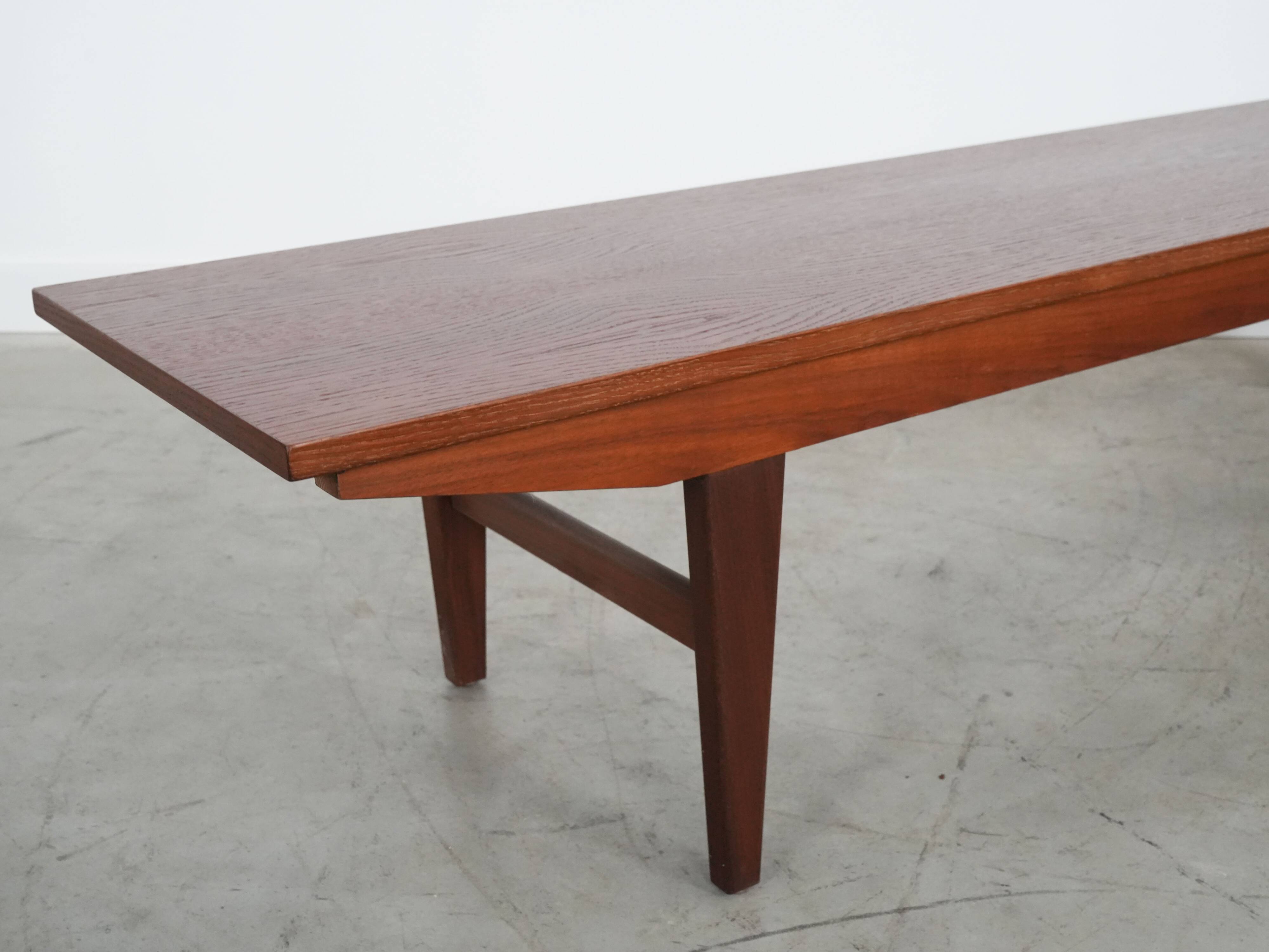 Low oak buffet, Danish design, 1970s, production: Denmark