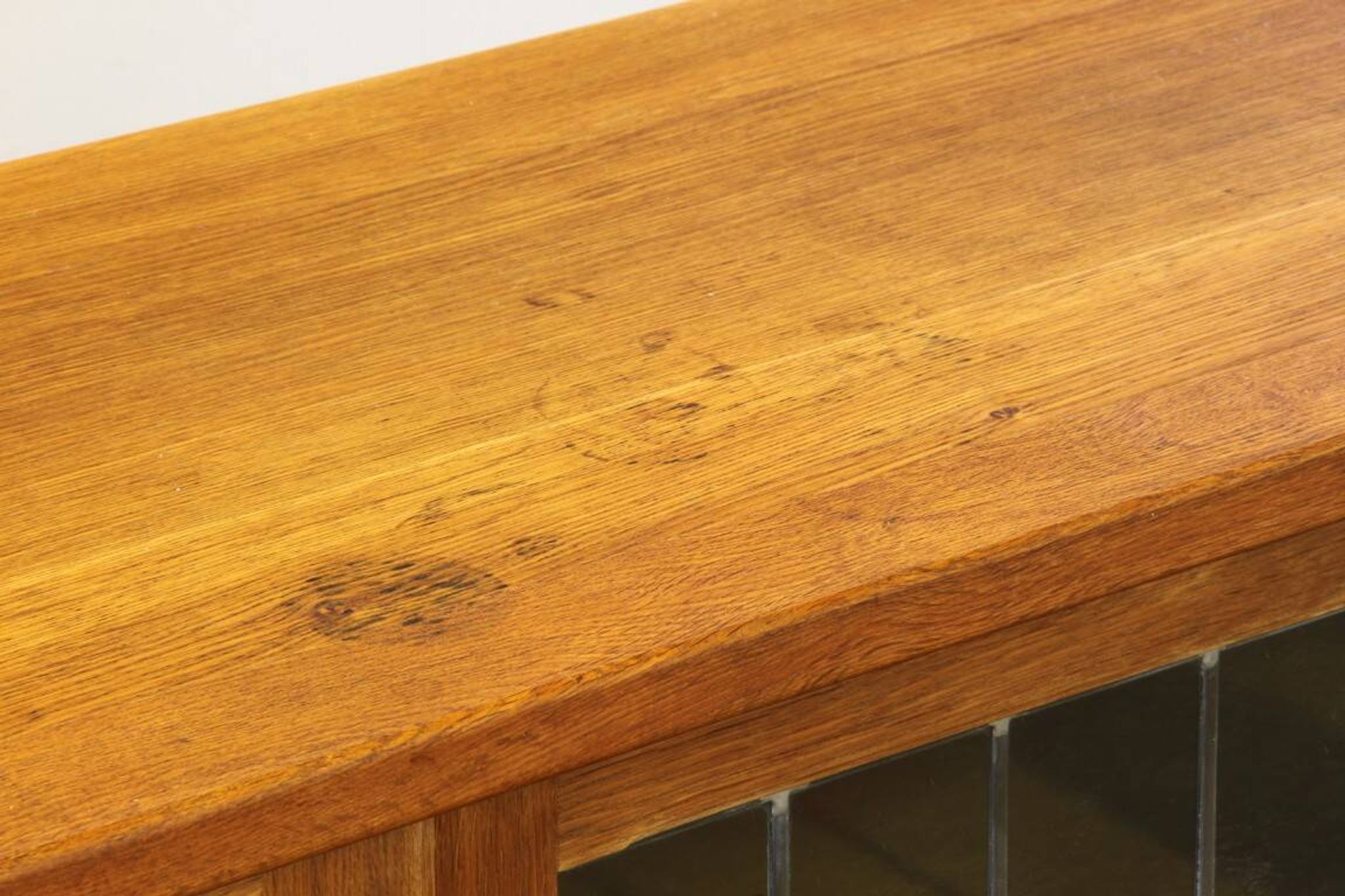 Vintage Danish 1960s modern oak cabinet in the style of Henning Kjærnulf