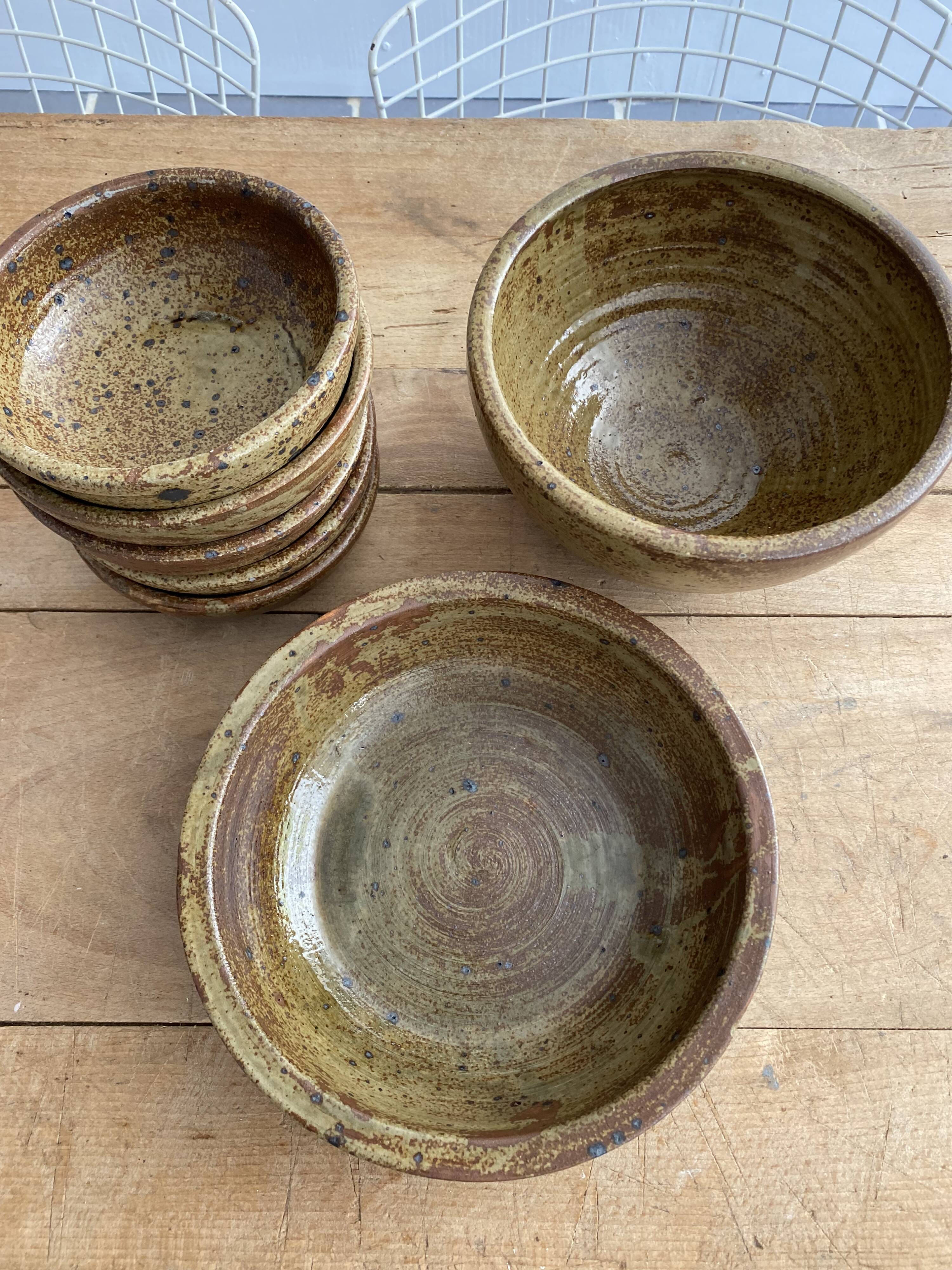 Service 7 dishes vintage sandstone