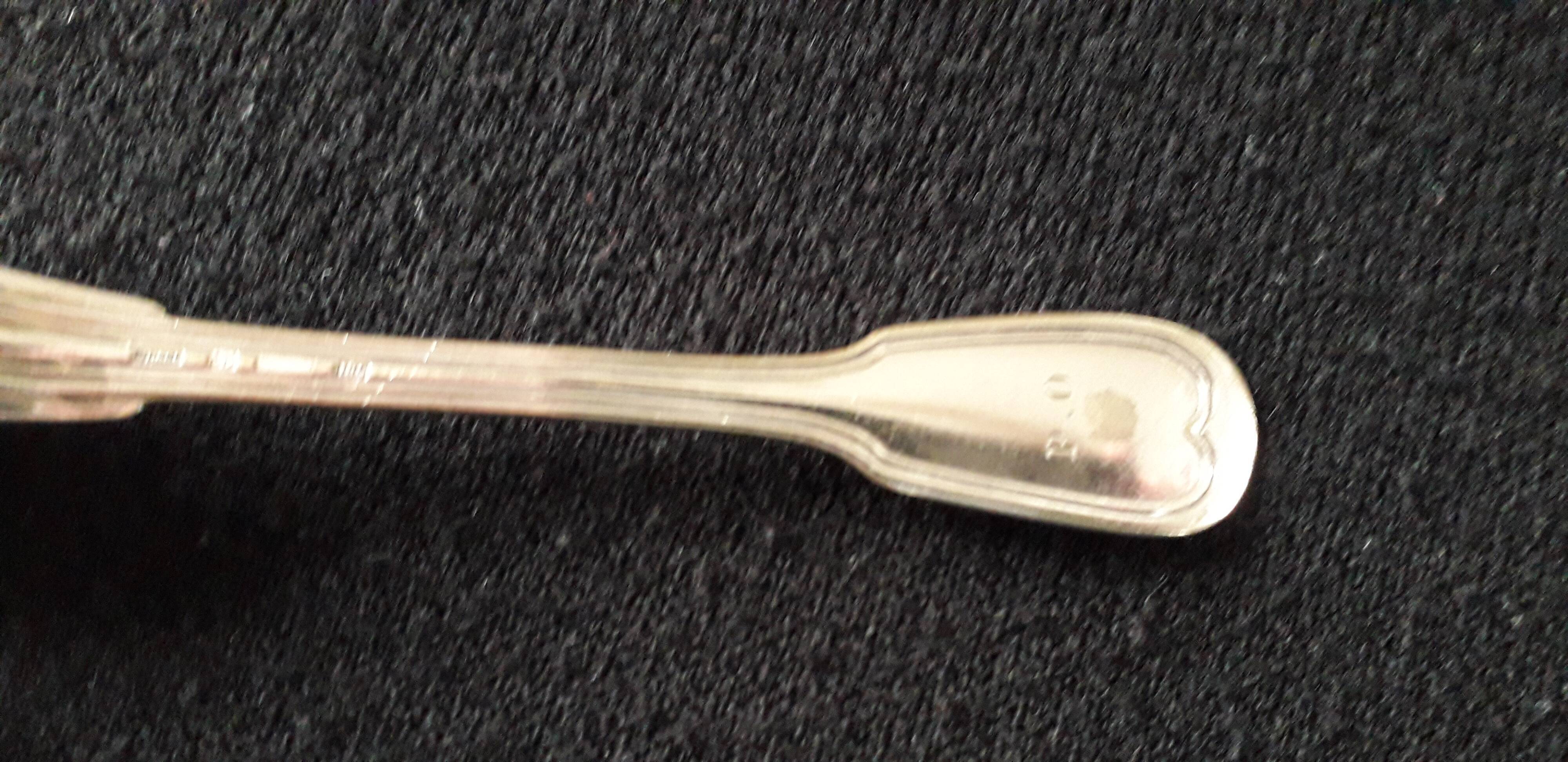 Lot 19 covered in Christofle Silver Metal