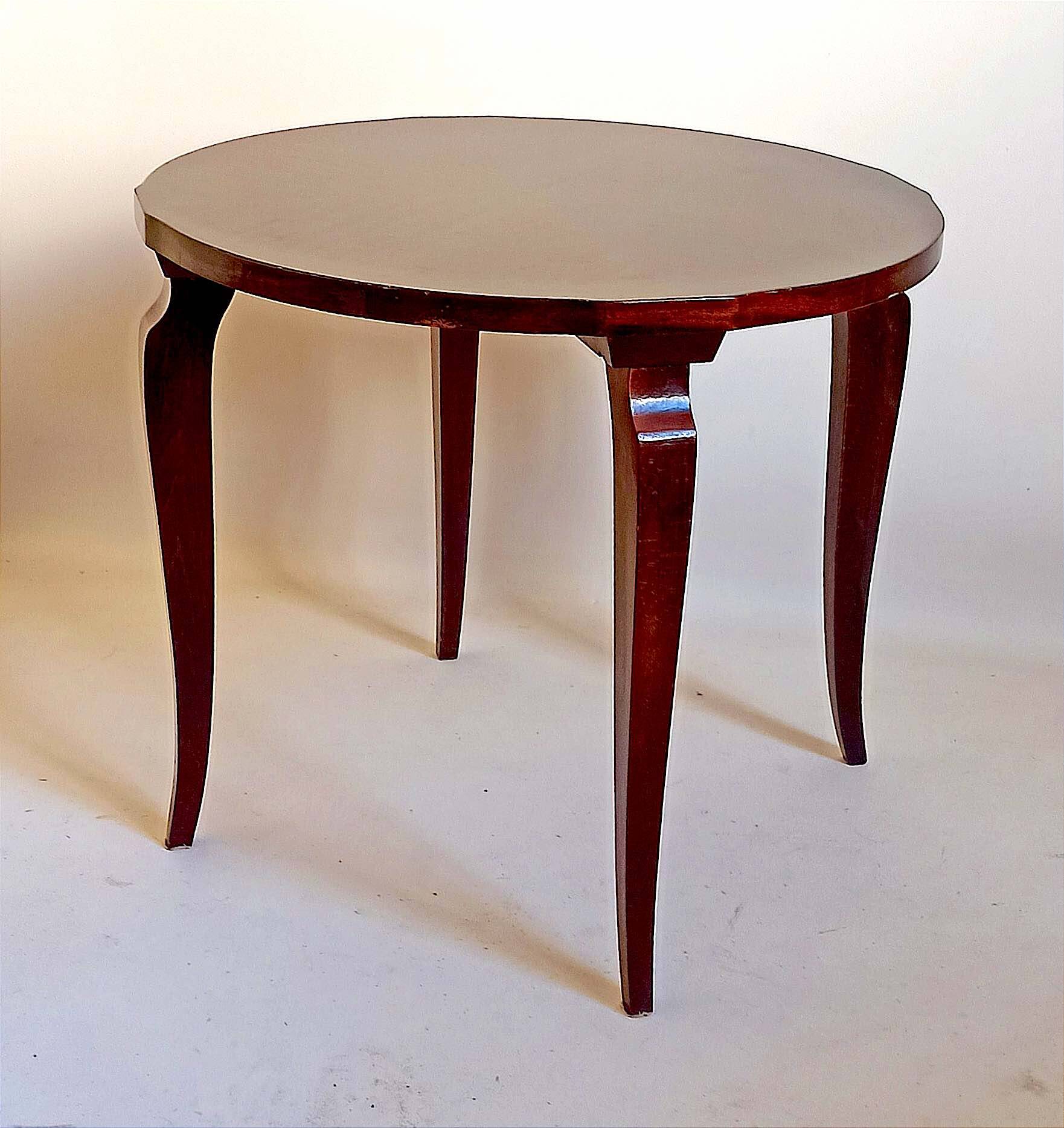 Art Deco pedestal table, mahogany veneer, diameter 60.4 cm