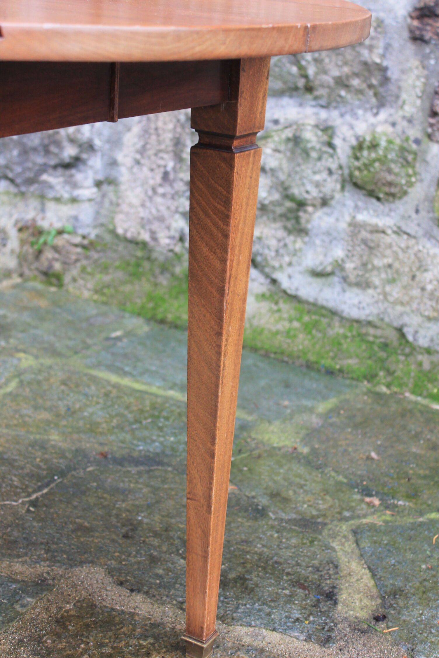Table Louis XVI