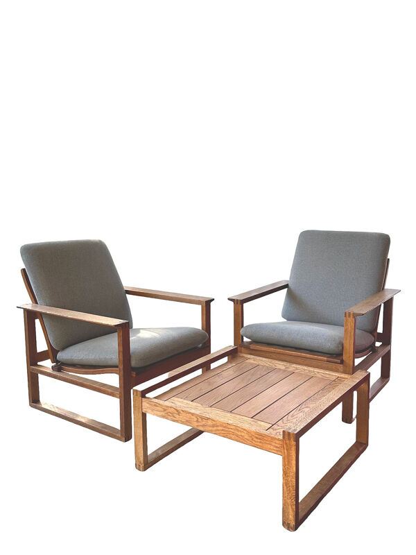 2 fauteuils traîneau 2256 + table, Børge Mogensen, Fredericia Stolefabrik, Danemark, années 50.