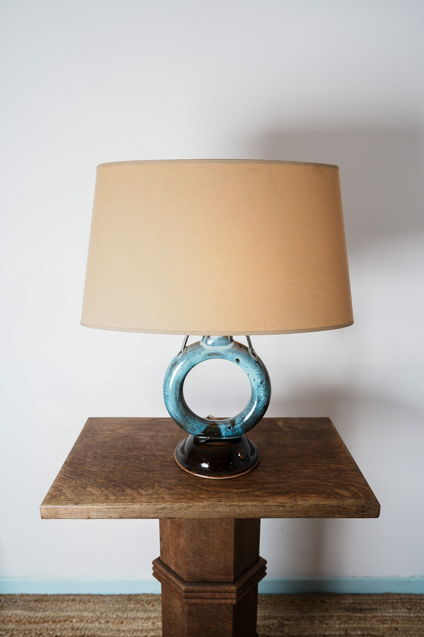 Porcelain lamp with its appearance in the shape of a round